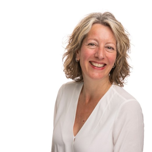 Erna Eshuis