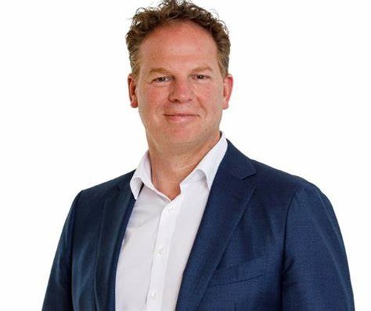 Steven Van Nieuwenhuijzen